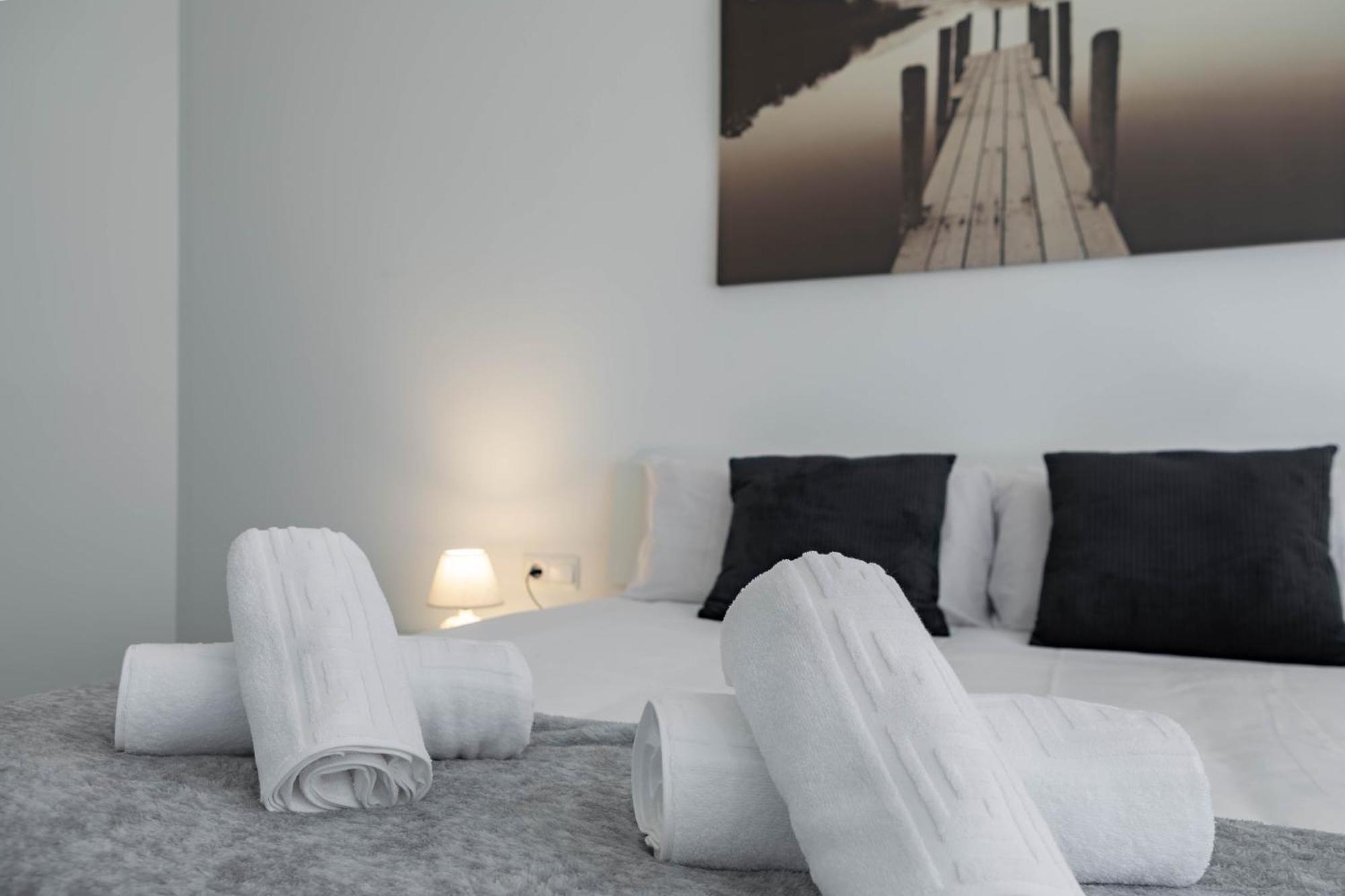 Apartamento Carvajal Málaga Dış mekan fotoğraf