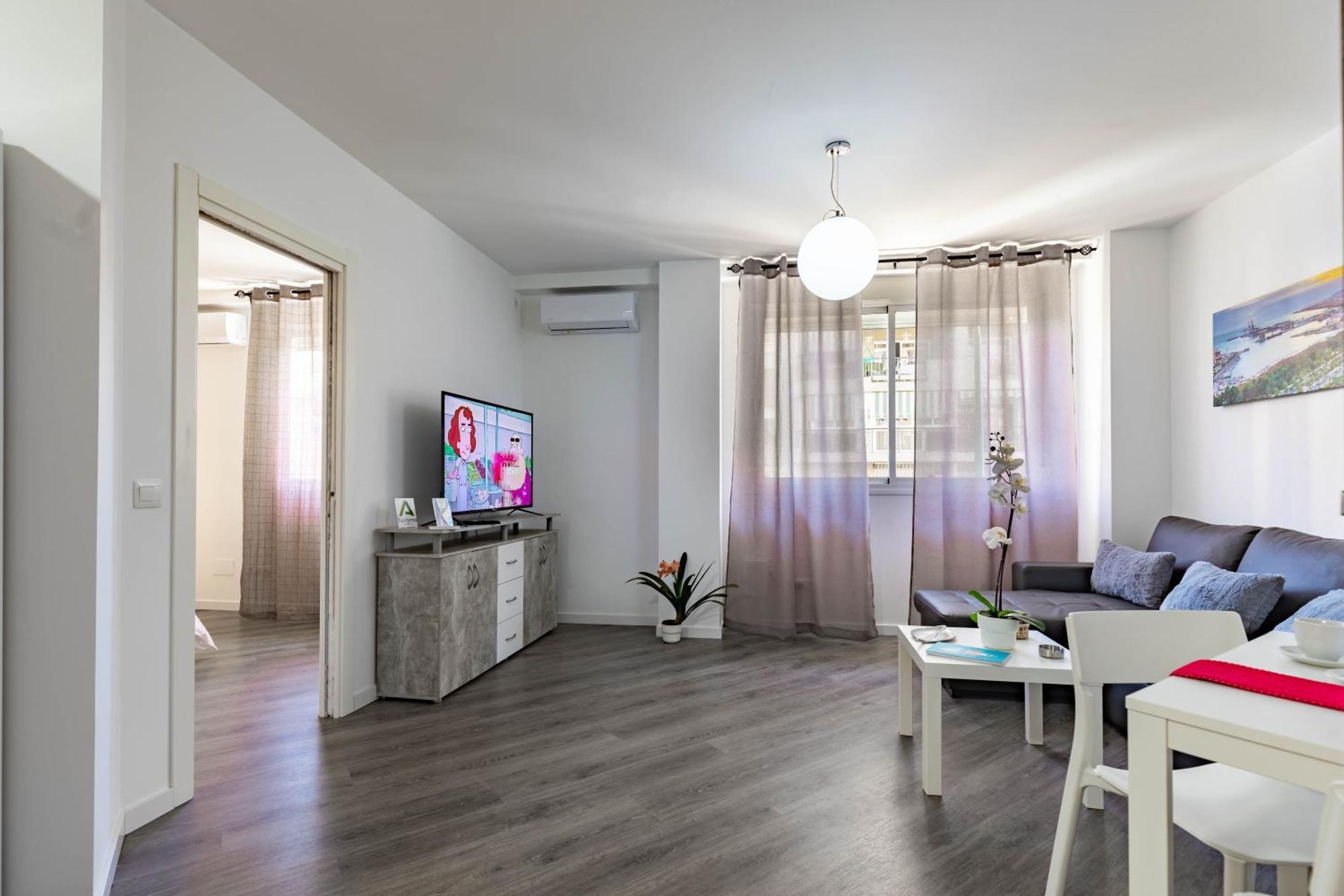 Apartamento Carvajal Málaga Dış mekan fotoğraf